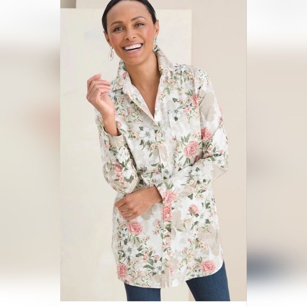 Chicos Size 0 Floral Long Sleeved Button Up Tunic No Iron